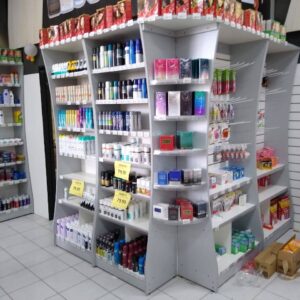 Estanterias y exhibidores